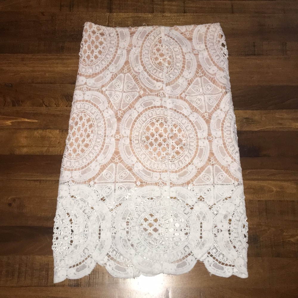 White/Nude lace skirt